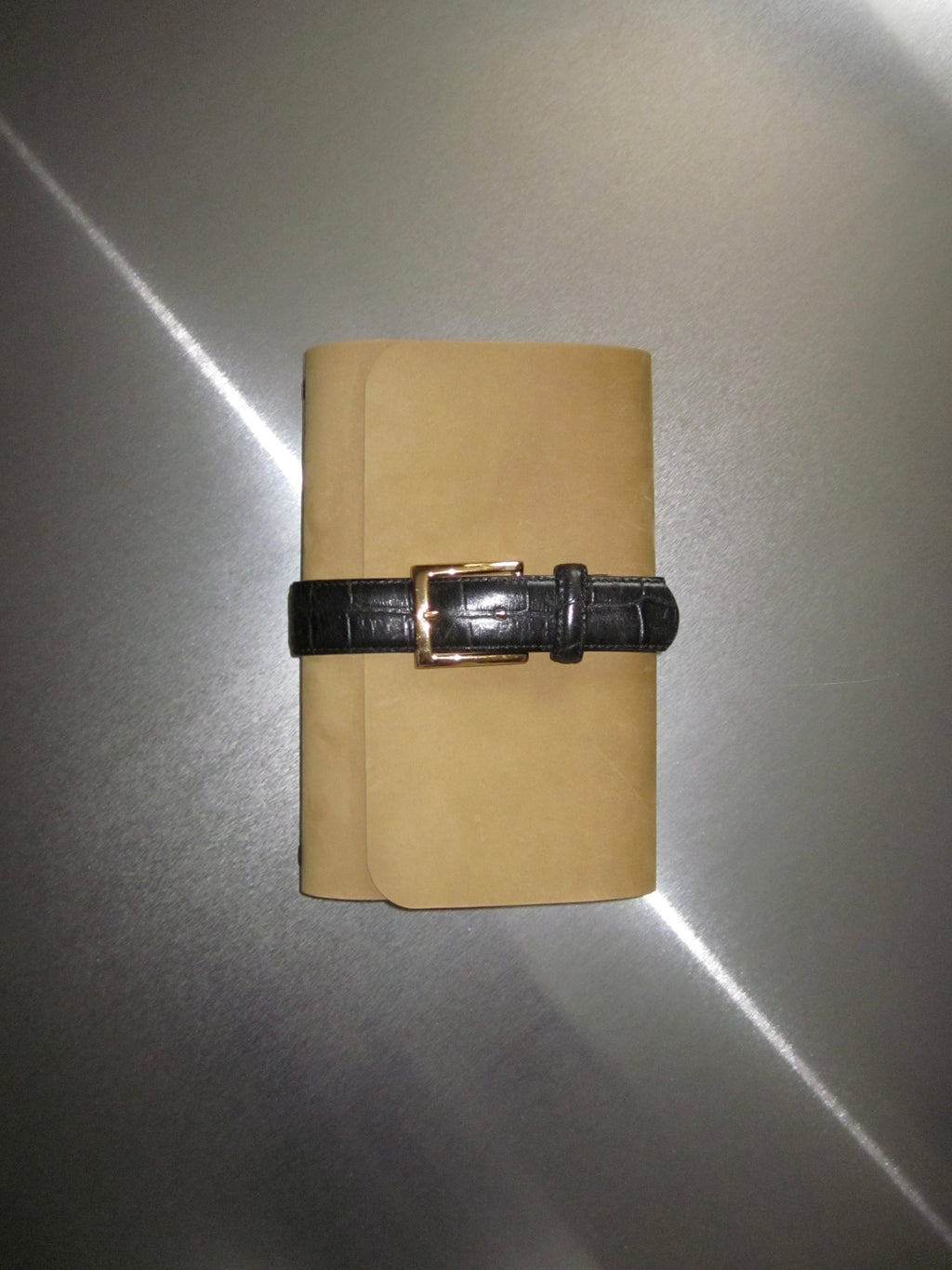Belted No. 06 — Noir Gold